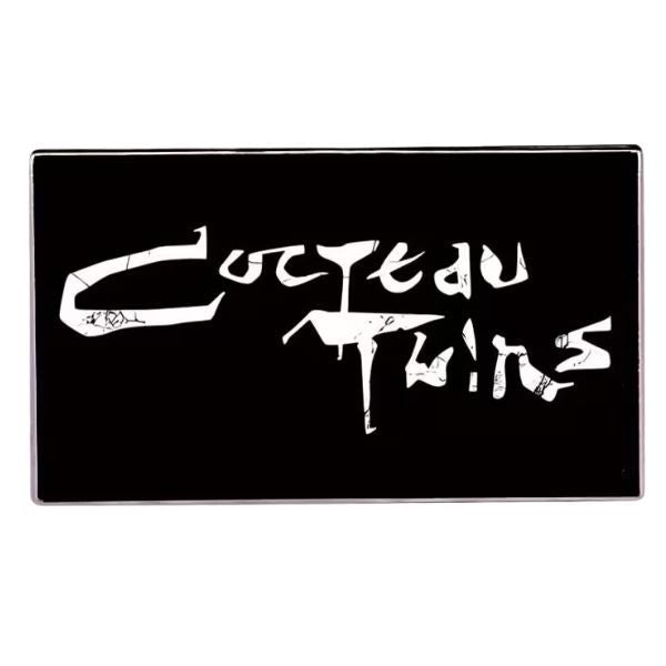 - Alfiler de esmalte 